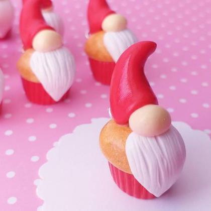 Christmas Gnome Cupcake Charm - Miniature Food -..