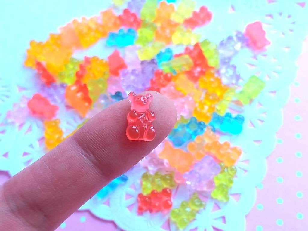 10 Miniature Gummy Bears Cabochons, Resin, Random Cabochons, Flatback, Slime, Decoden, Fake Food Cabochons, Embellishment