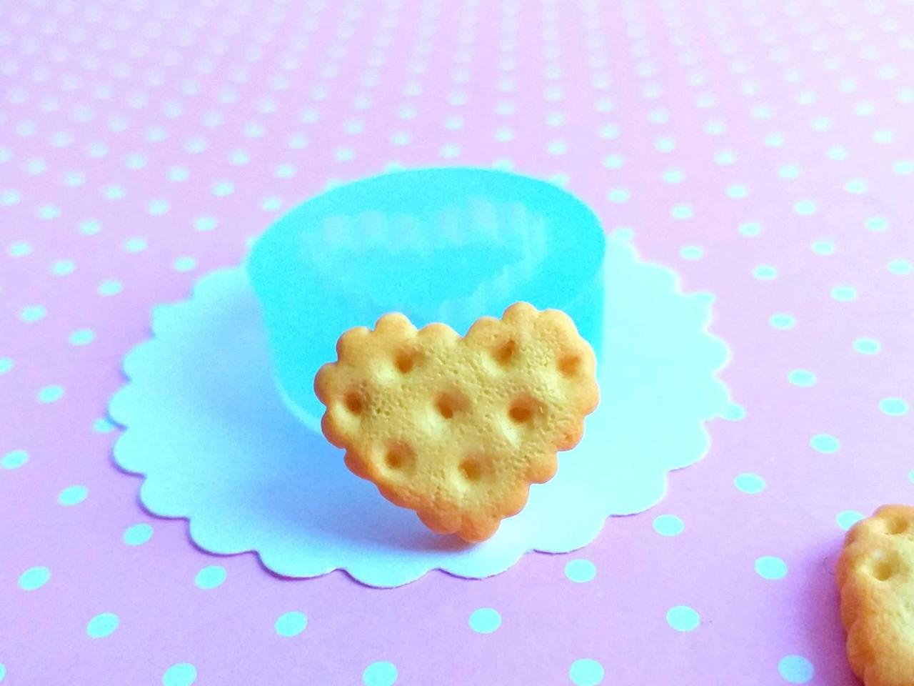 Heart Cookie Silicone Mold, Cookie Polymer Clay Mold, Flexible Push Mold, Dollhouse Miniature Mold, Kawaii Decoden, Resin Mold, #13