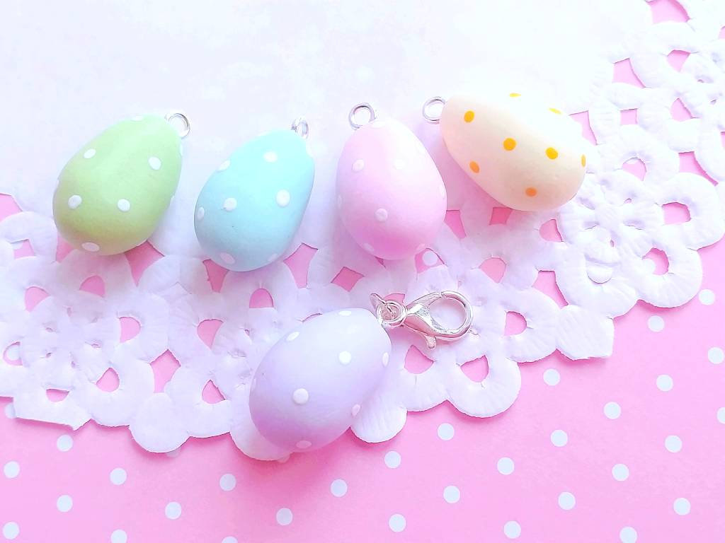 5 Pastel Miniature Eggs Charms - Kawaii Charms - Polymer Clay Charms - Food Jewelry - Gift - Necklace Pendant - Food Keychain
