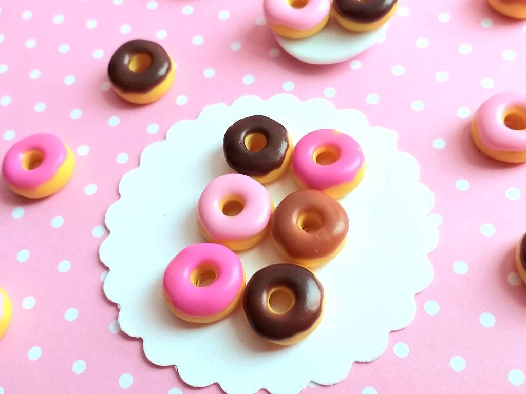 6 Pcs Dollhouse Miniature Pink And Chocolate Donuts, Fake Food, Miniature Food, Dollhouse Food, Handmade, Miniature Bakery, Polymer Clay
