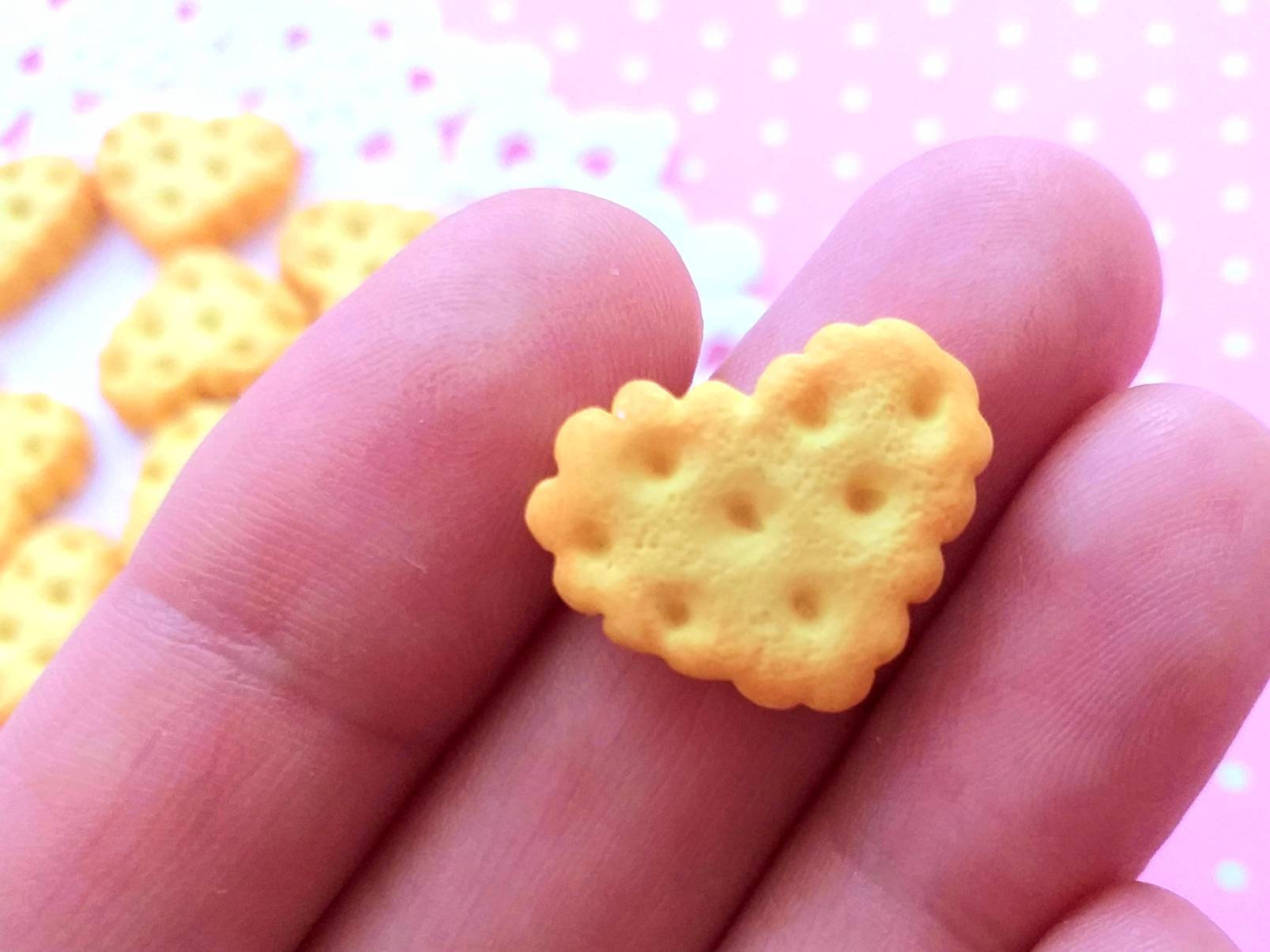 dollhouse craft supplies